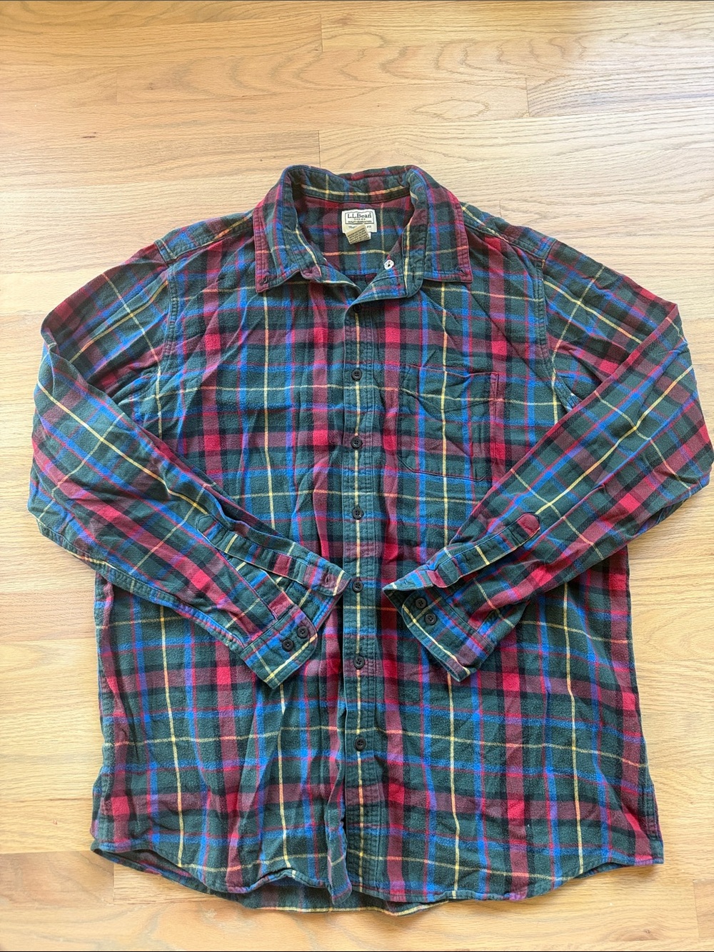 Vintage L.L.Bean Men’s XL Tall Traditional Fit Plaid Flannel Shirt 100% Cotton